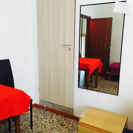 Casa Ale Bed & Breakfast Marghera Exterior photo